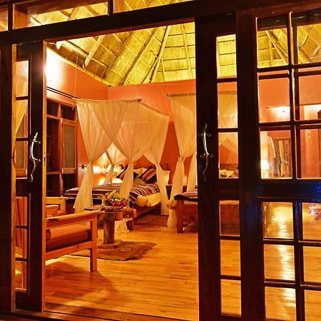 Primate Lodge Kibale Kampala Bagian luar foto