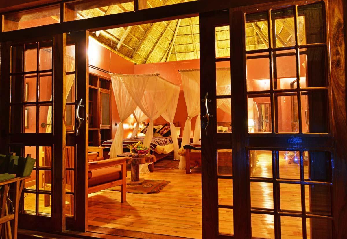 Primate Lodge Kibale Kampala Bagian luar foto